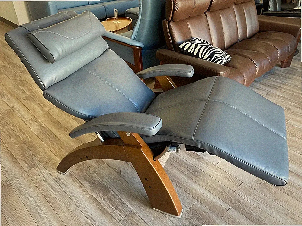 Rubberwood Zero Gravity